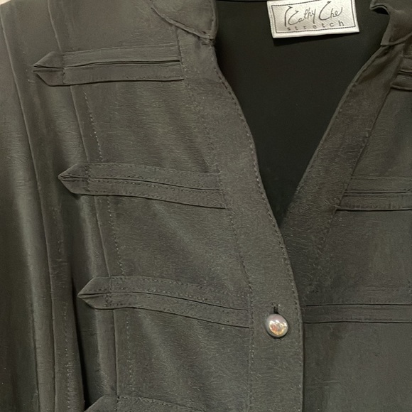 Kathy Che Black Stretch Button Down Top Sz S - Picture 5 of 5